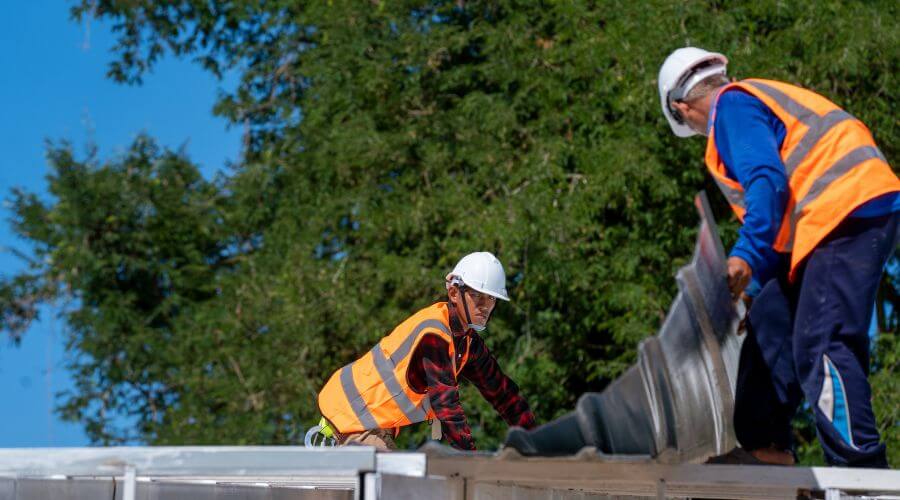 Professional residential roofers in Green Isle, MN